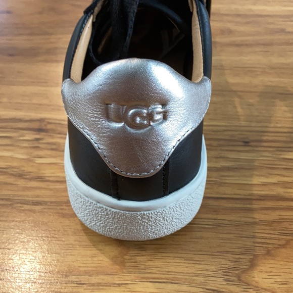 UGG Milo sneakers size 6. NIB - Picture 10 of 11